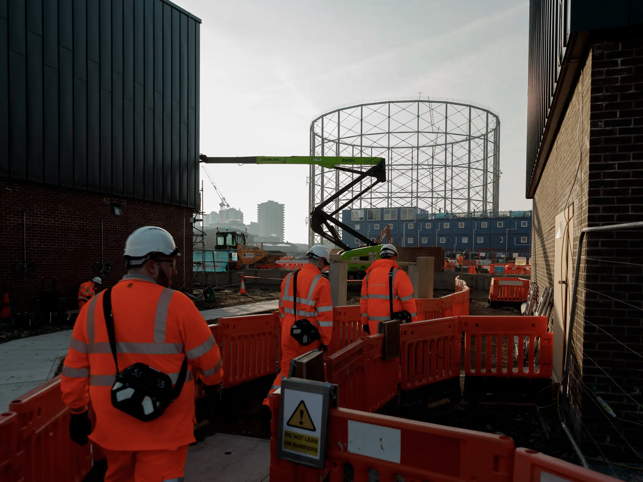 Робітники на майданчику London Power Tunnels National Grid. Очікується, що в найближчі десятиліття попит на електроенергію подвоїться.